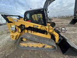 2019 Caterpillar 299D3 — 493 ore, livrare către orice port din lume