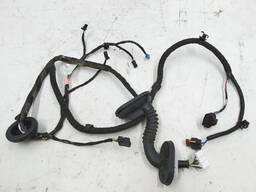 Электропроводка двери задней левой Tesla model 3 3067965-00-A