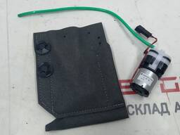 Компрессор механизма регулировки поясничного упора сиденья водительского/пасс. Tesla model