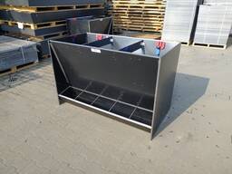 Кормушка для поросят