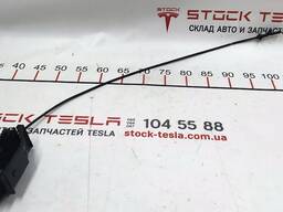 Корпус замка двери задней правой в сборе с тросиком Tesla model X 1127340-00-C