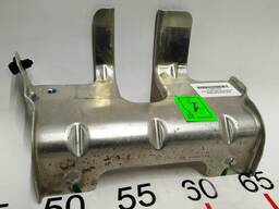 Кронштейн крепления блока предохранителей Tesla model S 1013650-00-E