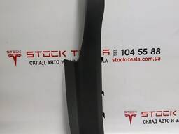 Облицовка стойки A нижняя правая Tesla model X 1035965-00-E