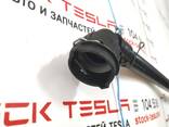 Патрубок системы охлаждения основной батареи (RWD) Tesla model 3 1077593-00-D - фото 2