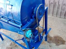 Продам НЕДОРОГО Кукурузотеребилку на 220 вольт