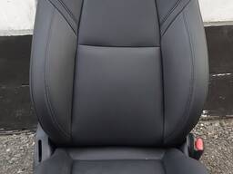 Сиденье пассажирское в сборе (с подогревом без преднатяжителя ремня безопасности, блока ре